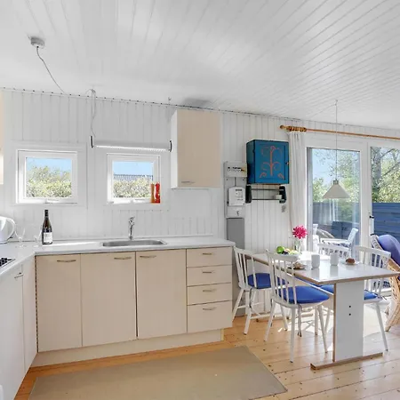Beautiful Home In Rodby With Kitchen *