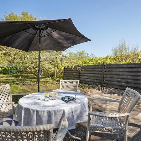 Beautiful Home In Rodby With Kitchen Holiday home